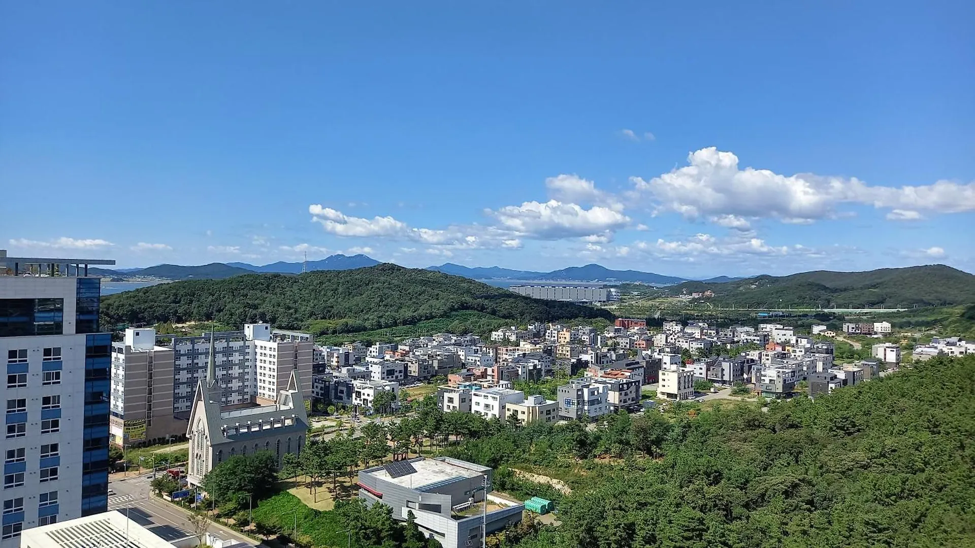 인천공항 운서역 5분 스카이탑 레지던스 호탤 태라스 롯데마트 무료주차 신축풀옵션 0*, Incheon