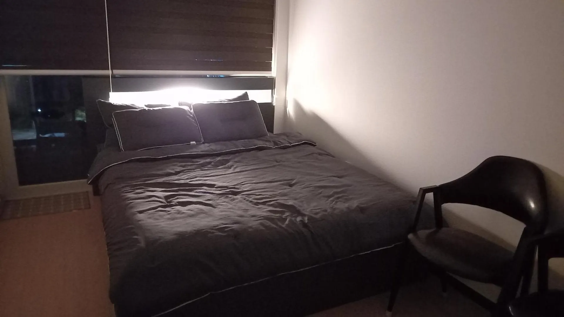 Hotel 인천공항 운서역 5분 스카이탑 레지던스 호탤 태라스 롯데마트 무료주차 신축풀옵션 South Korea